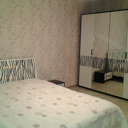 ヴィーンヌィツャХмельницьке Шосе 122Аアパートメント エクステリア 写真